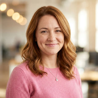 Emily Watson, identifiée comme responsable du service à la clientèle chez Aigu Valérance, photo de profil